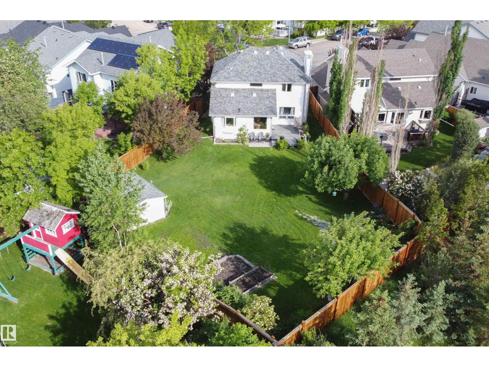 139 LILAC LN