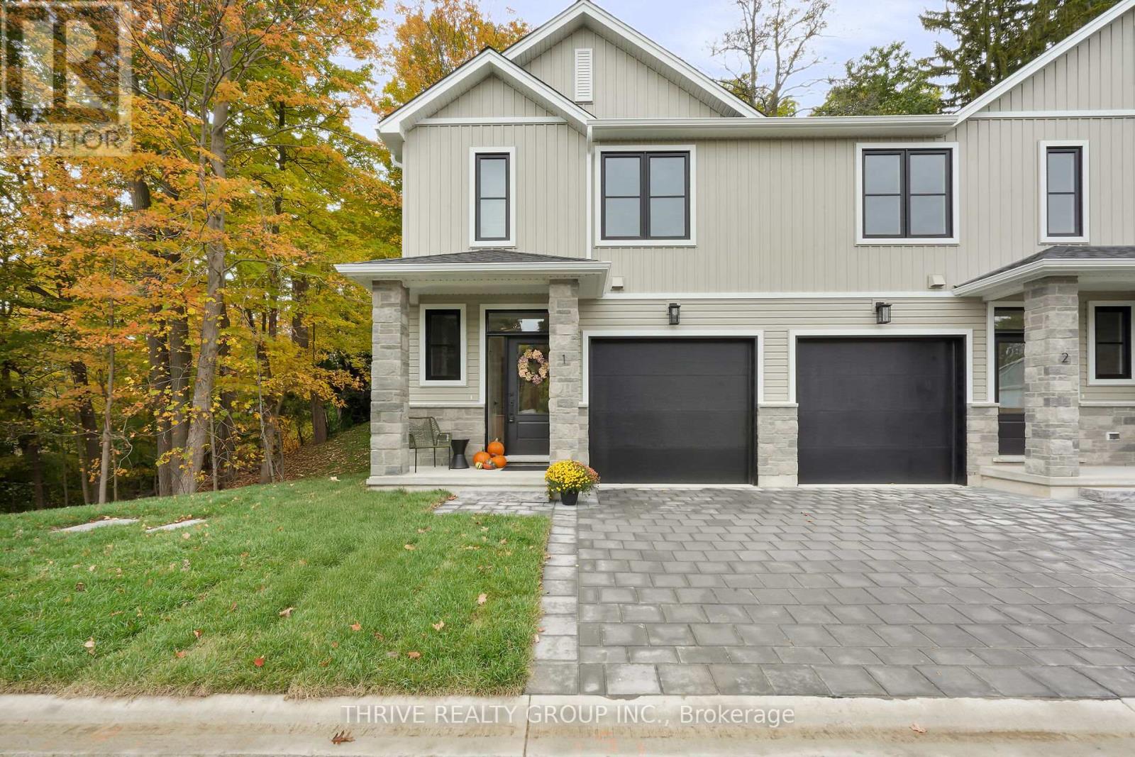 Photo 1 of 46 — 9 - 279 HILL STREET Unit 9, Central Elgin (Port Stanley), ON N5L0C4
