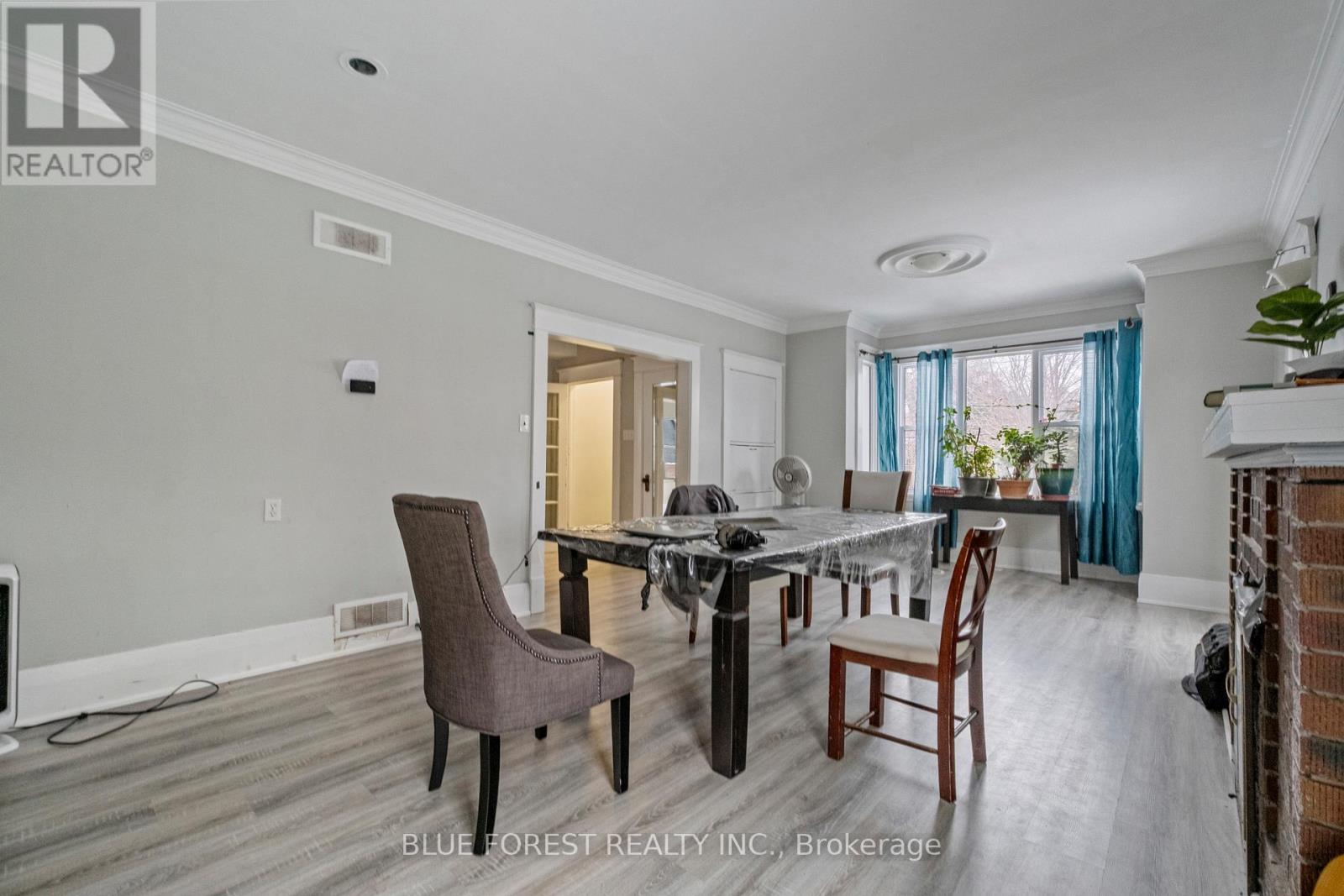 1026 WATERLOO STREET