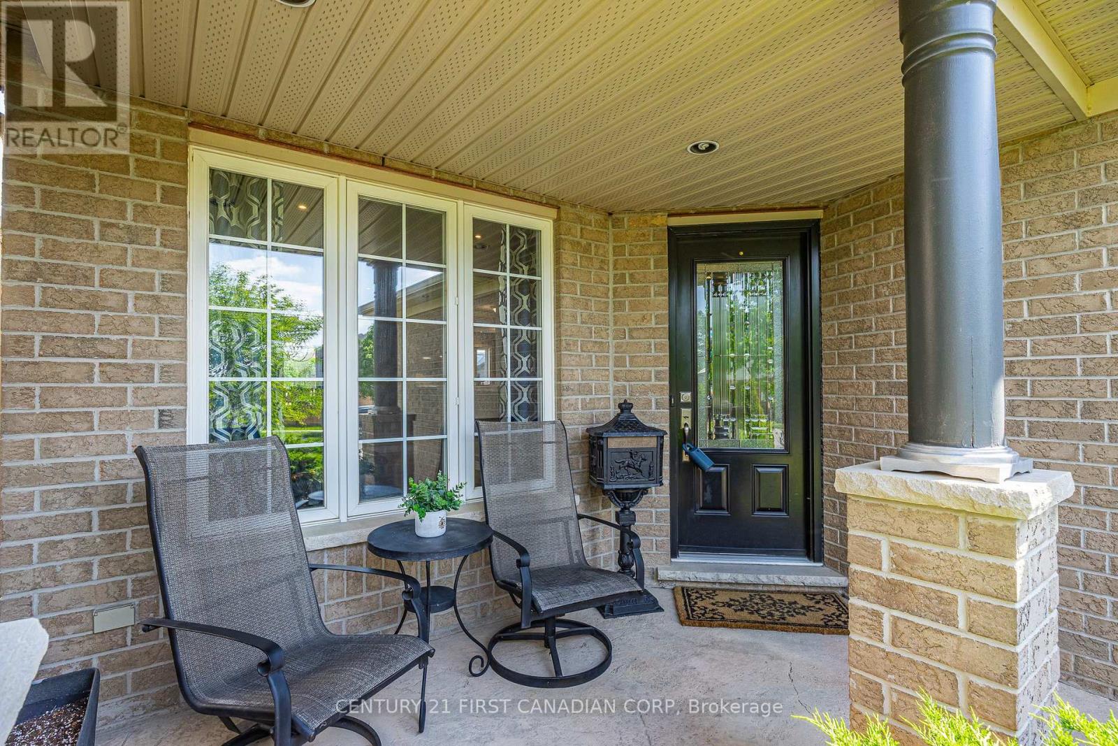 1204 MEADOWVALE DRIVE