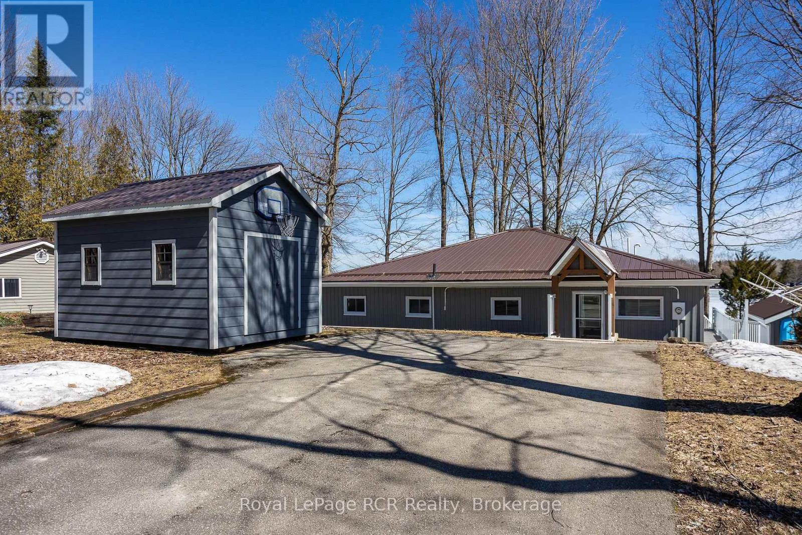 132 MCCULLOUGH LAKE DRIVE