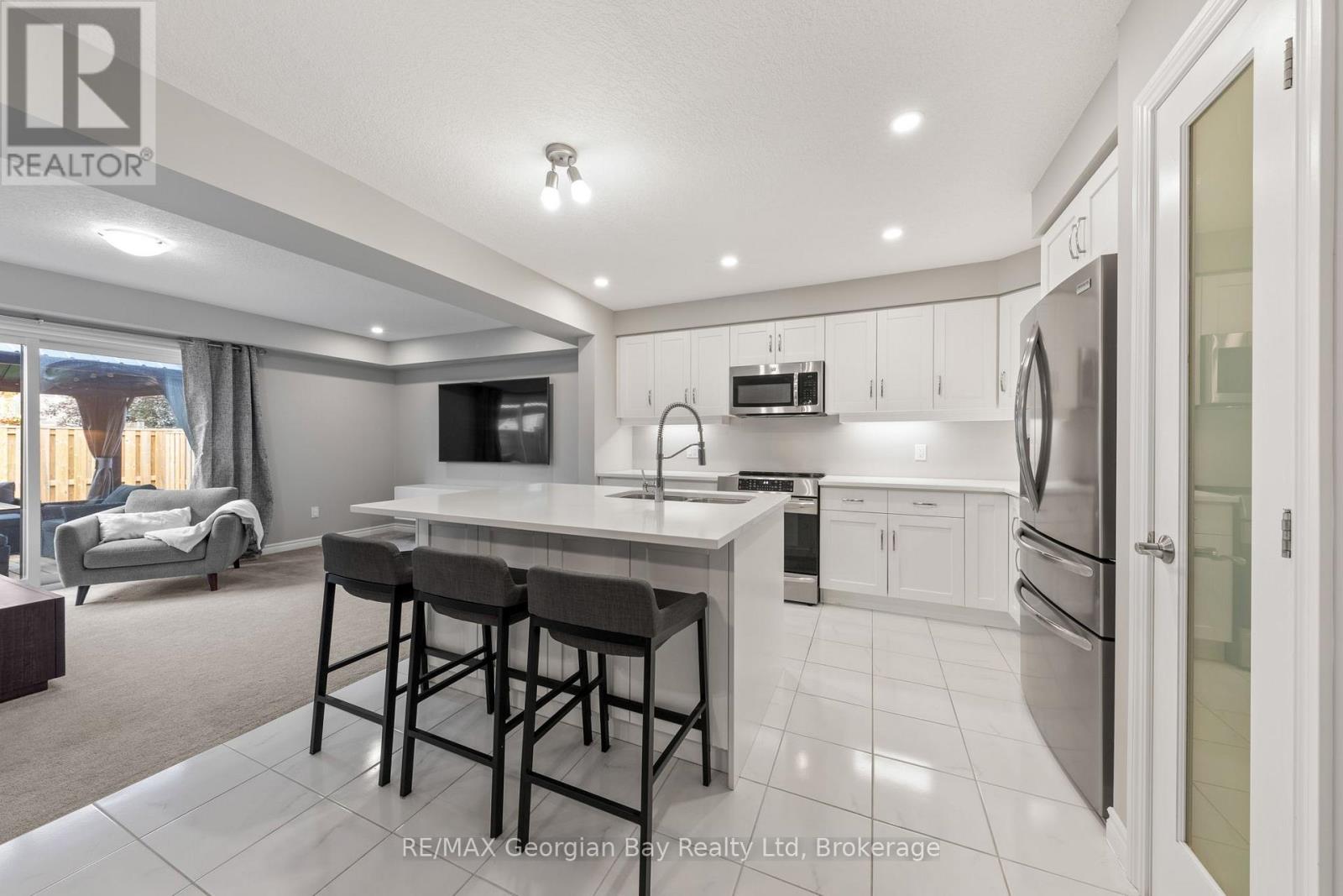 964 WRIGHT DRIVE