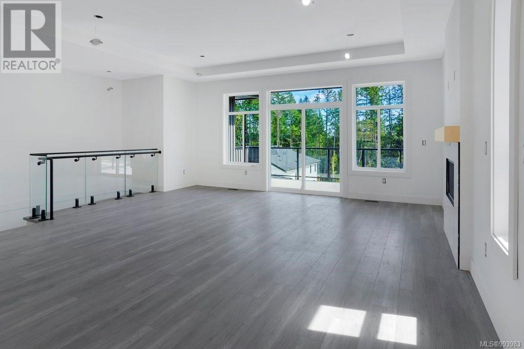710 Stringer Way
