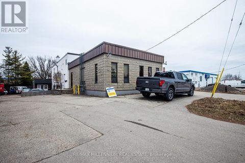 6 HOFFMAN STREET Kitchener ON N2M3M4