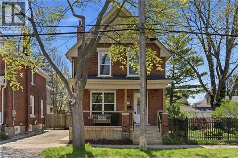33 RICHMOND Street Brantford ON N3T3Y2