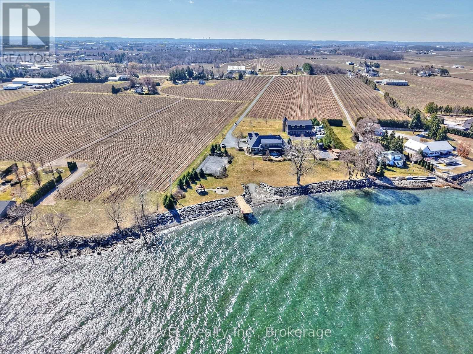 1234 LAKESHORE ROAD N