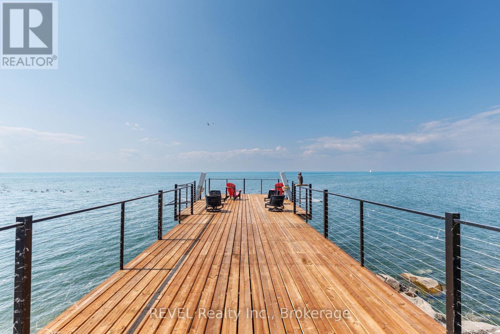 1234 LAKESHORE ROAD N