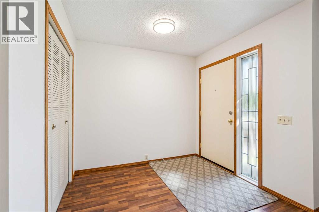 72, 2300 Oakmoor Drive SW