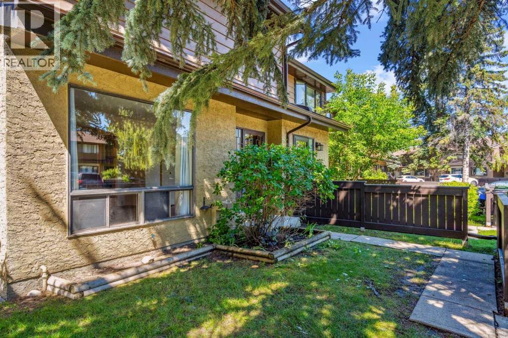 72, 2300 Oakmoor Drive SW