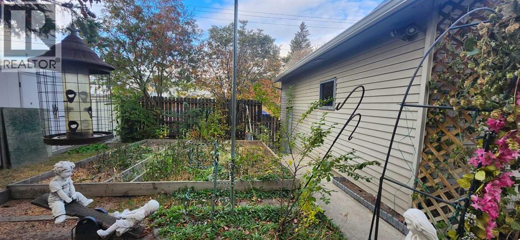 5202 Whitestone Road NE