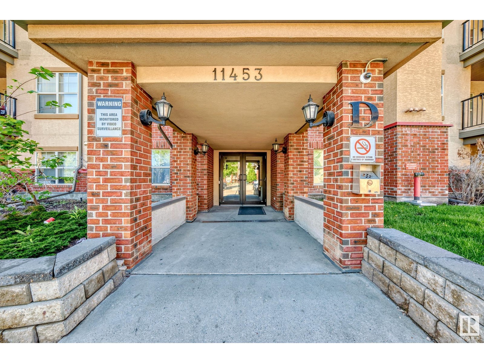 #305 11453 ELLERSLIE RD SW