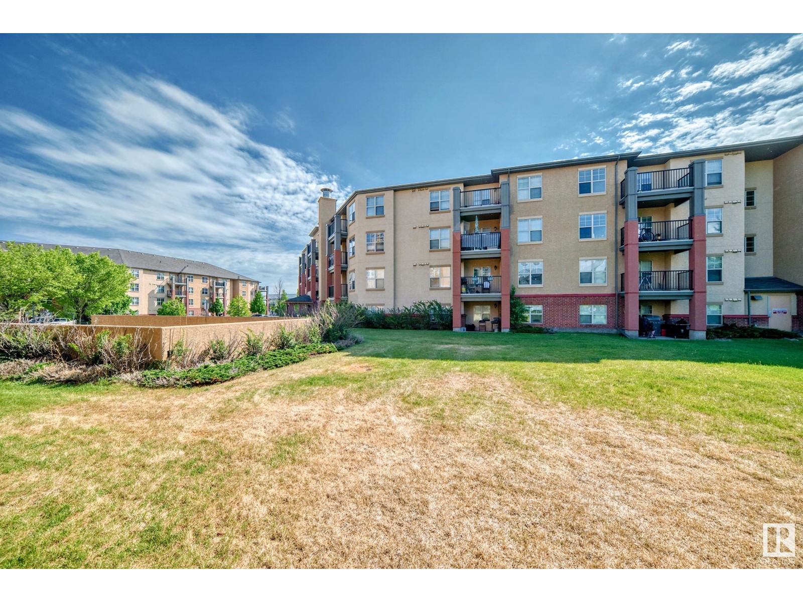 #305 11453 ELLERSLIE RD SW