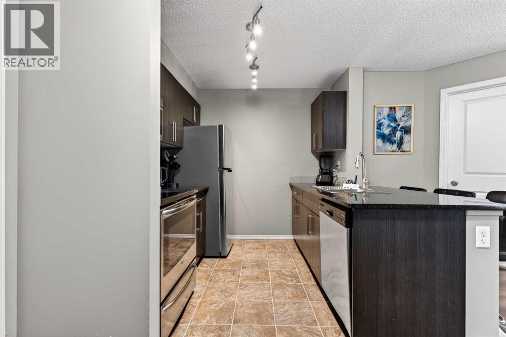 9103, 403 Mackenzie Way SW