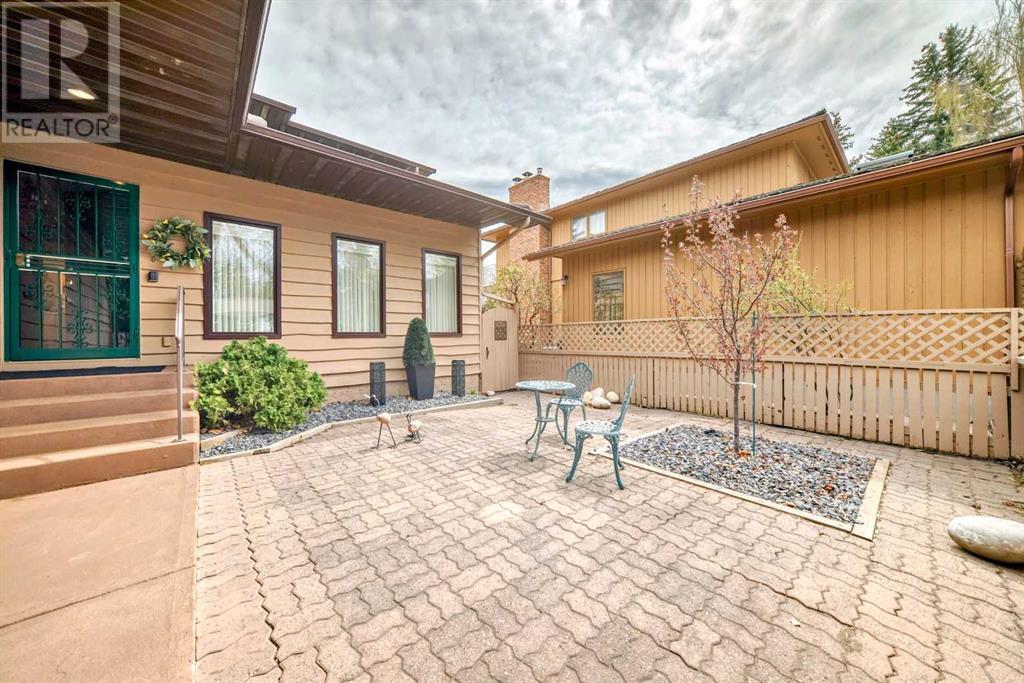 3236 Palliser Drive SW