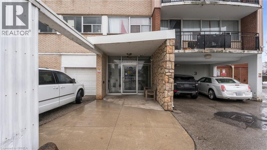 293 MOHAWK Road E Unit# 501