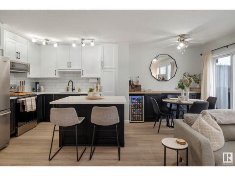 408 HUDSON CO NW Edmonton AB T6V1S7