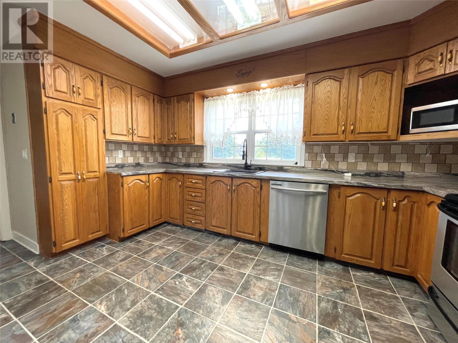 13 Poplar Road
