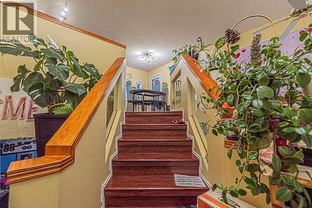 55 San Diego Manor NE