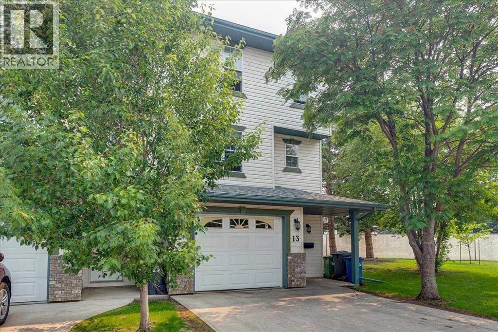 13 Kerry Wood Mews