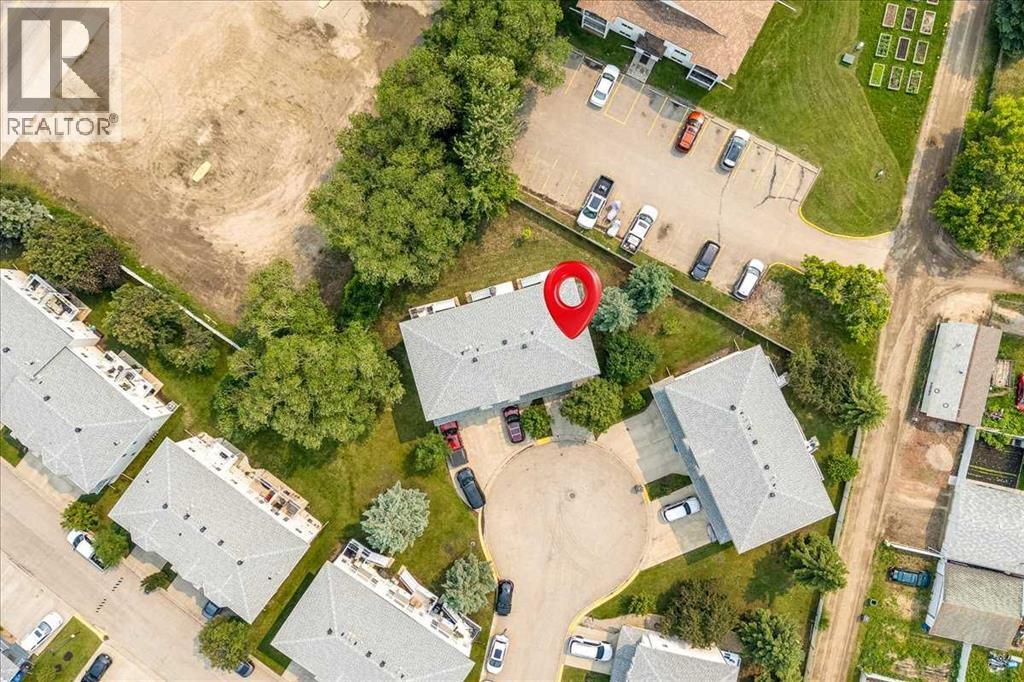 13 Kerry Wood Mews