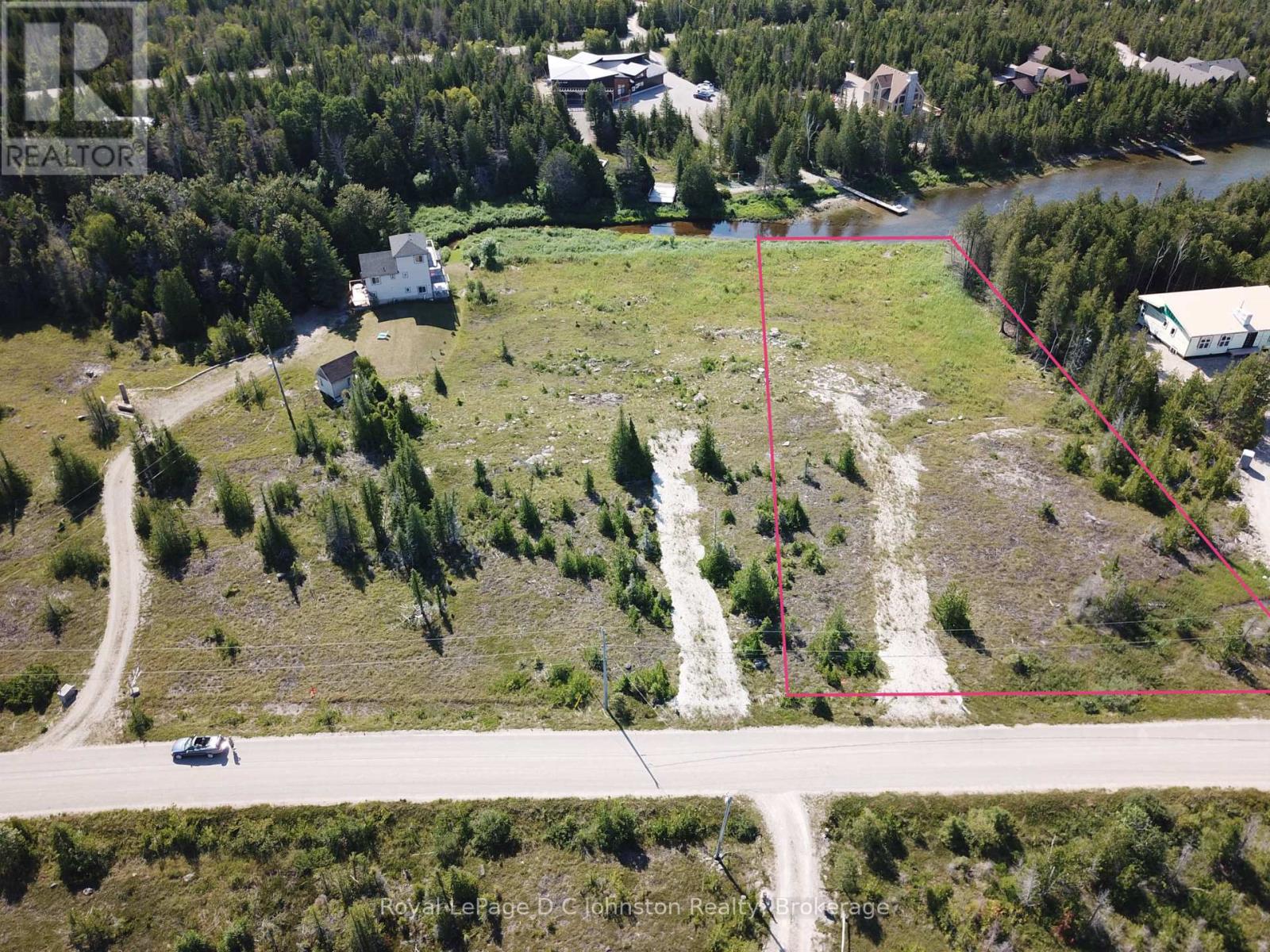 23 BAY SHORE AVE. N. AVENUE