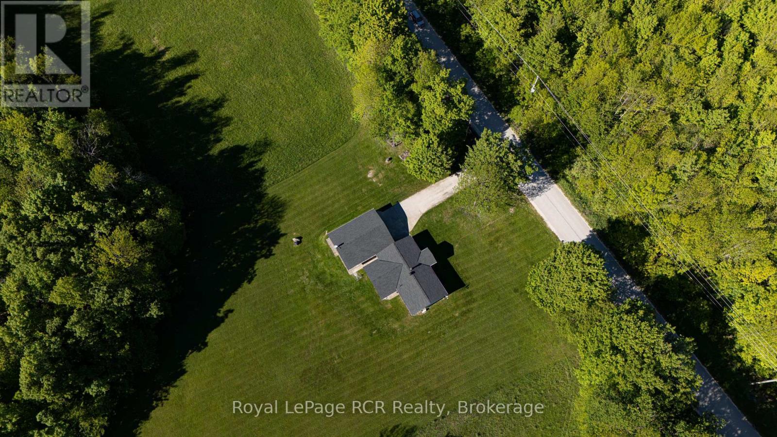 310420 KEMBLE ROCK ROAD
