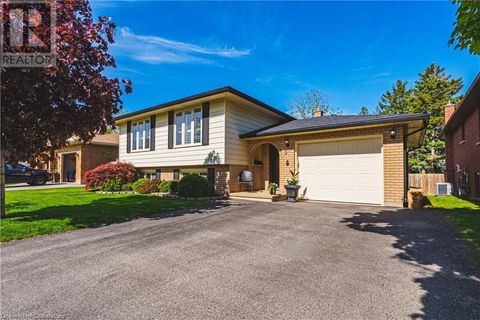 3 CORAL Court Brantford ON N3P1L6