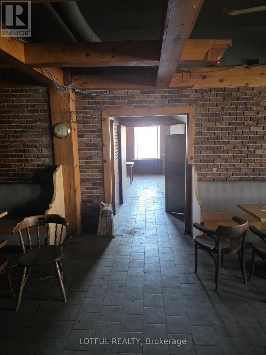 2 - 72 DANIEL STREET