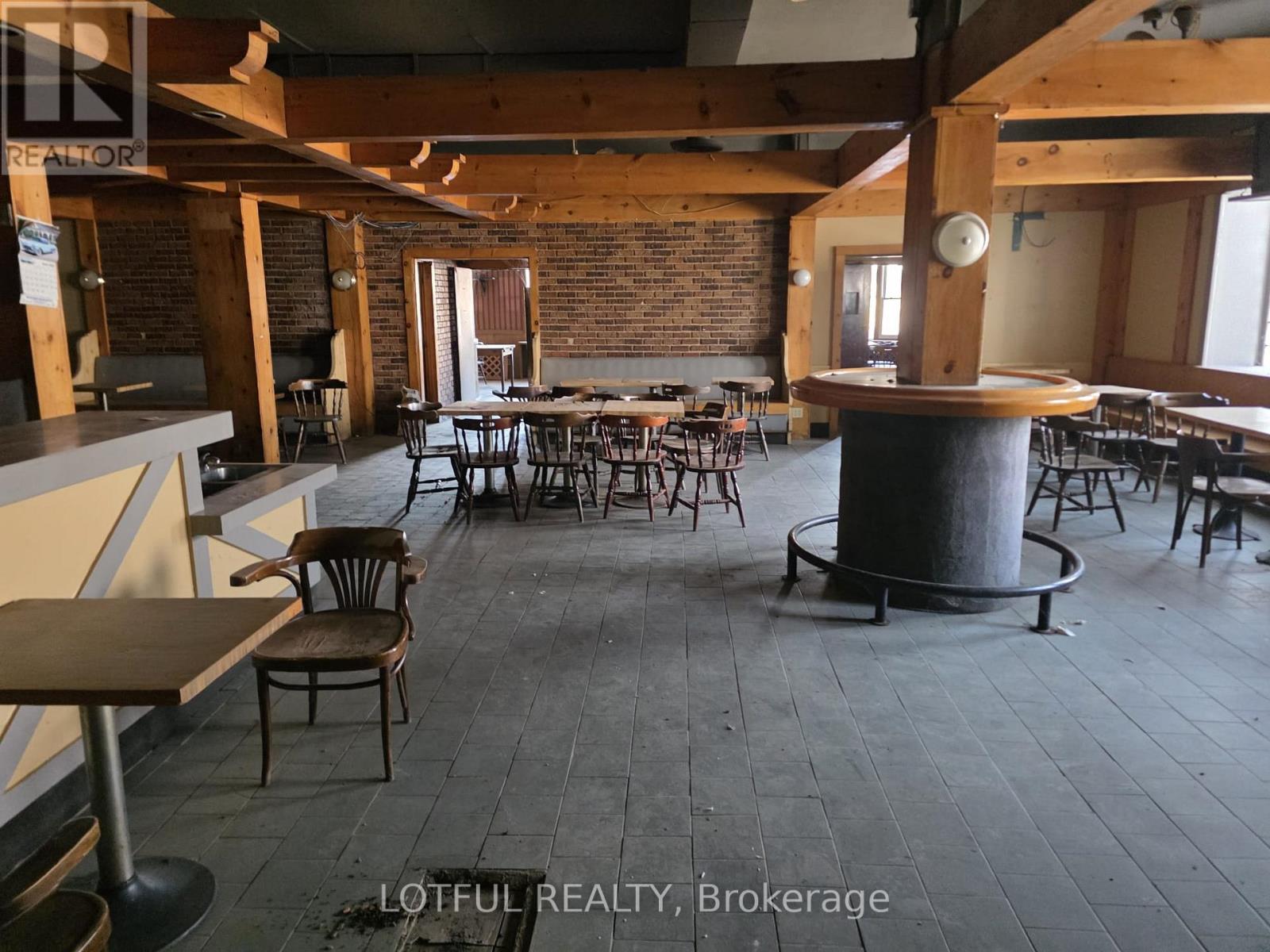 2 - 72 DANIEL STREET