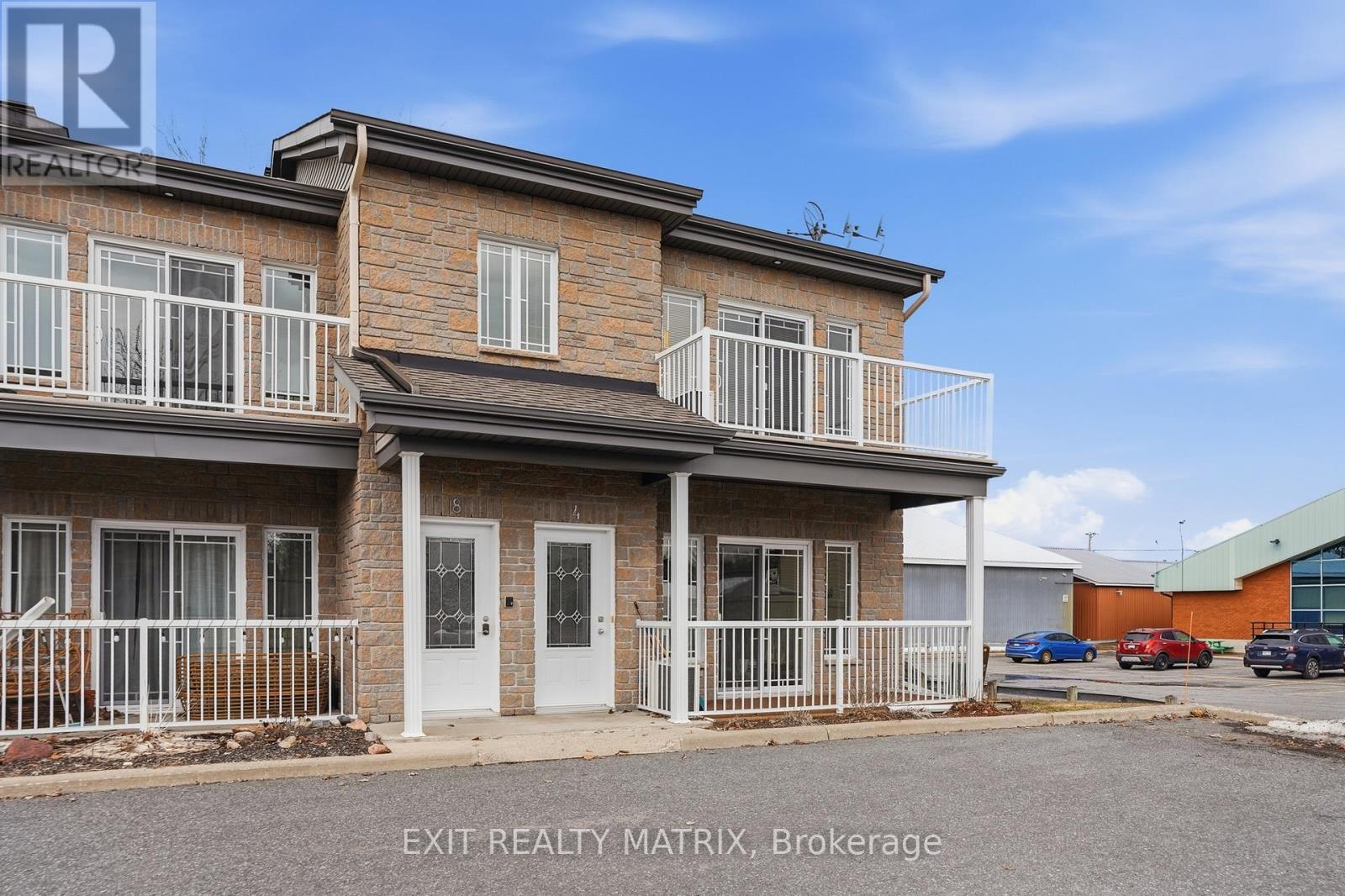 4 - 20 VALAIN STREET - Photo 2