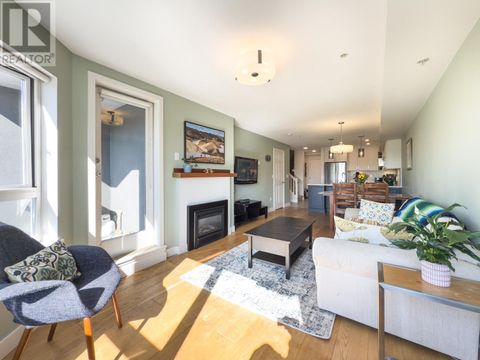 306 1707 CHARLES STREET Vancouver BC V5L2T6
