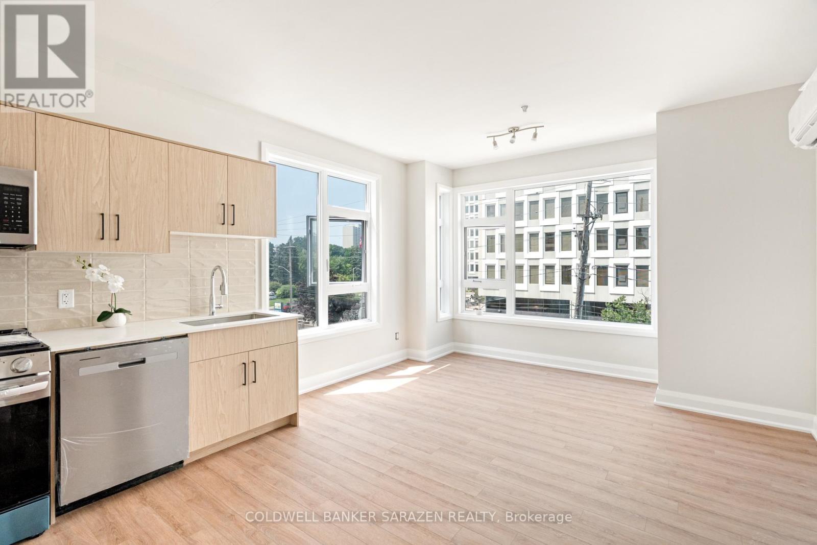 301 - 10 MCARTHUR AVENUE