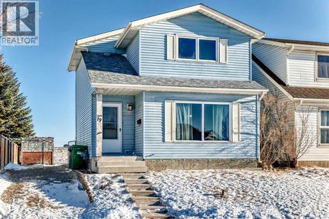 79 Aberdare Road NE Calgary AB T2A6V8