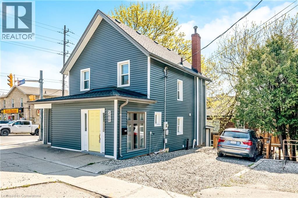 200 WATERLOO Avenue