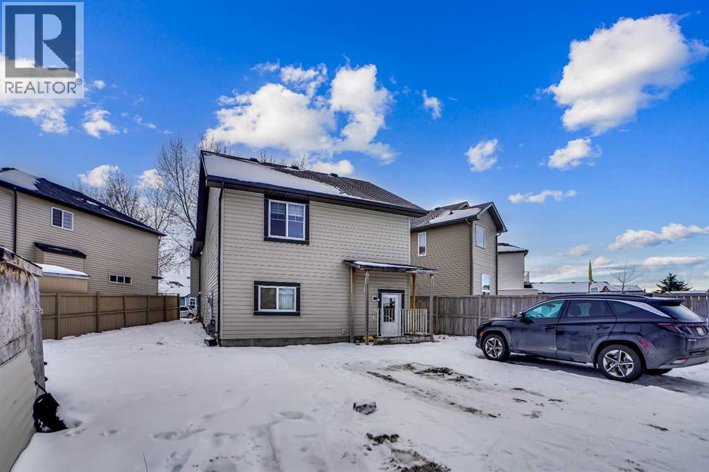 250 Martinwood Place NE