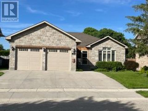 237 2ND AVENUE Hanover ON N4N3S2