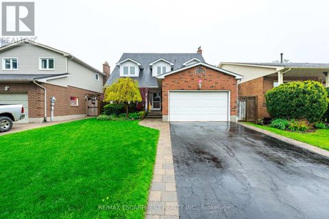 24 VANCE CRESCENT Hamilton (Waterdown) ON L8B0B7