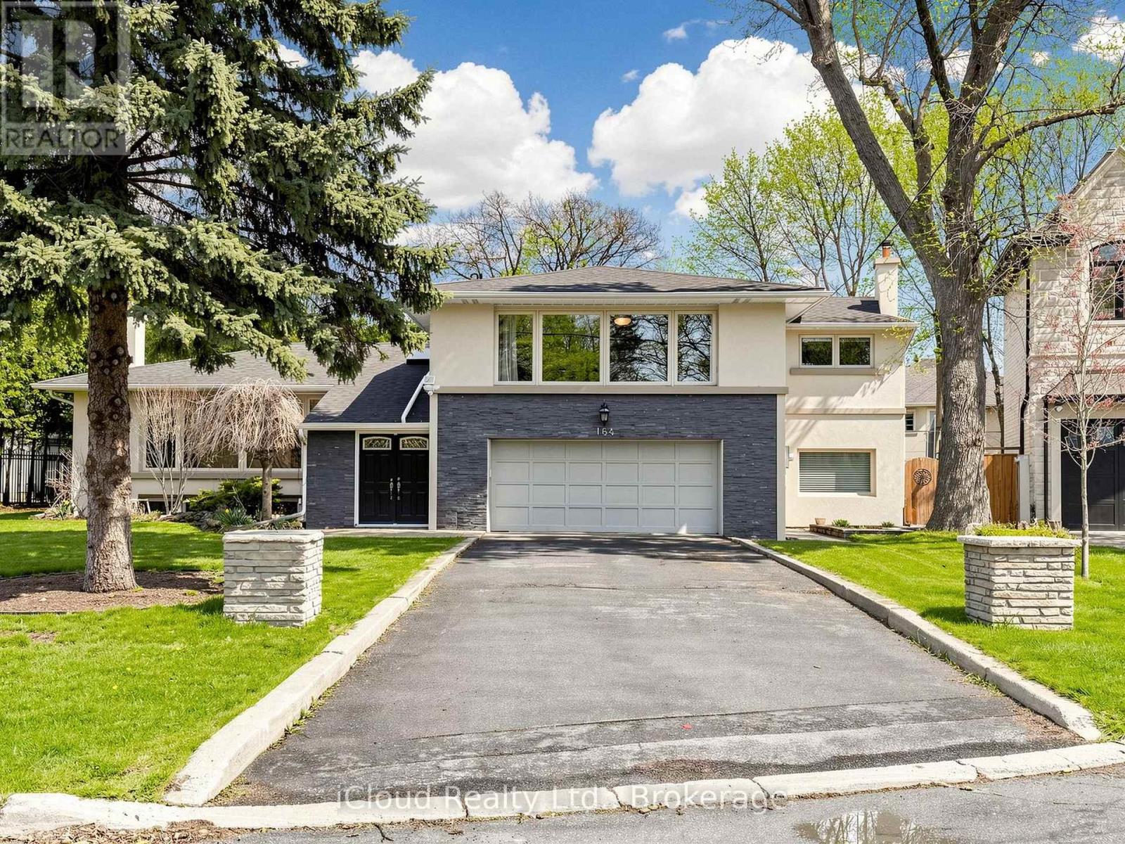 Photo 1 of 50 — 164 MUNRO BOULEVARD, Toronto (St. Andrew-Windfields), ON M2P1C8