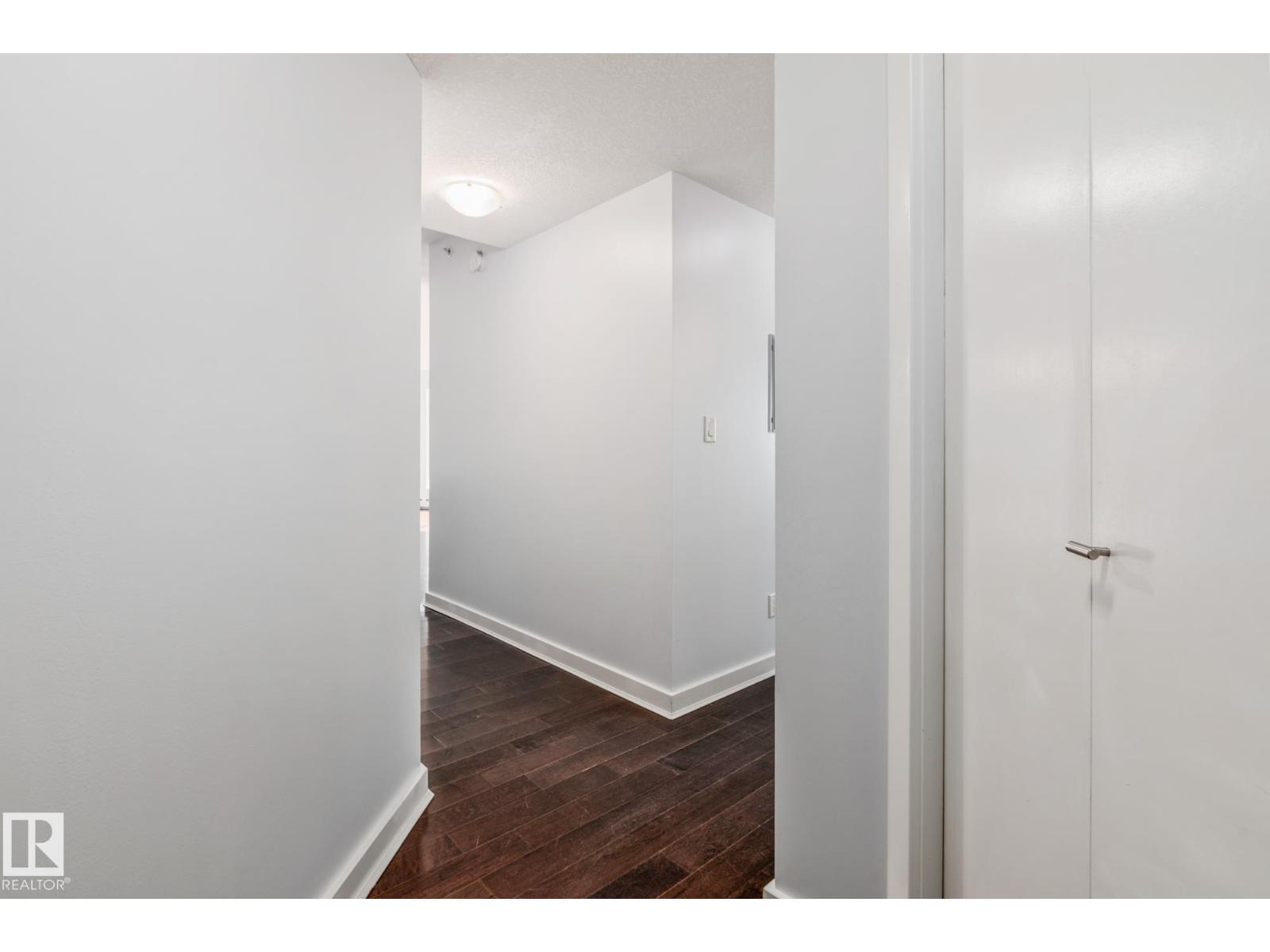 #2304 10152 104 ST NW