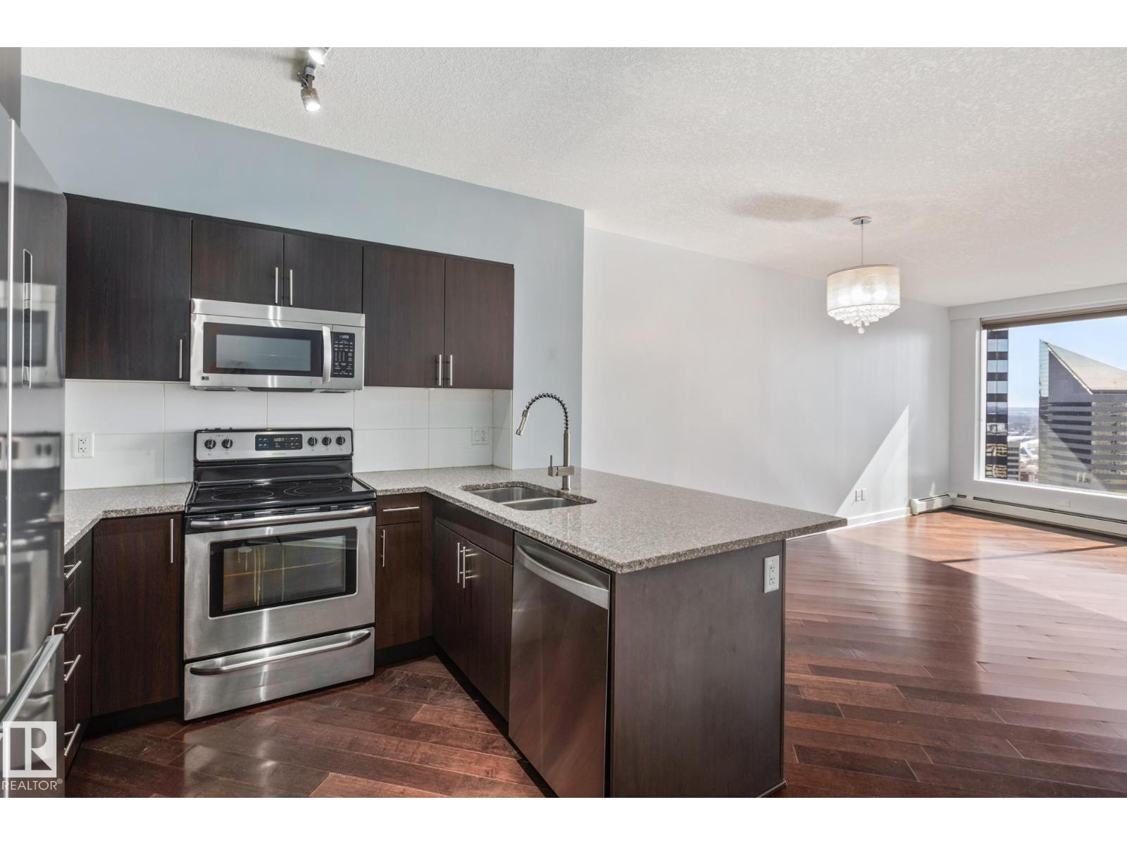 #2304 10152 104 ST NW