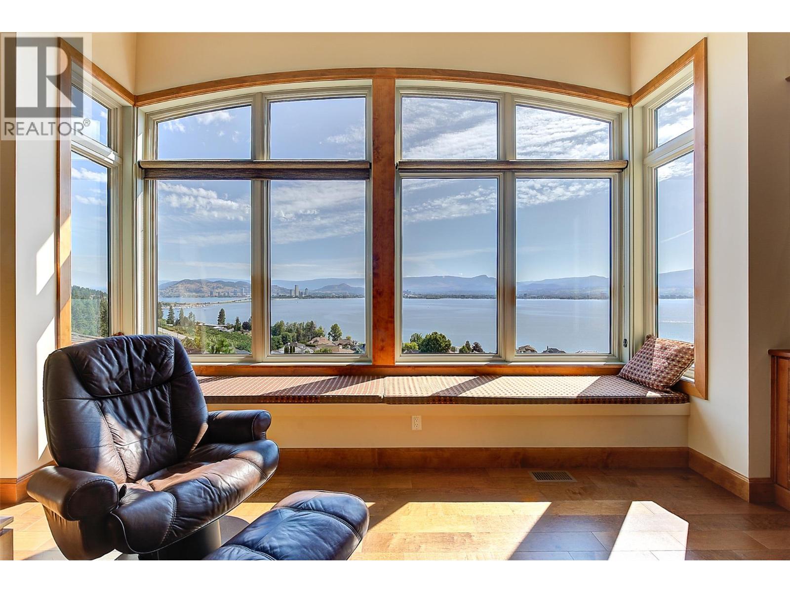 2513 Casa Palmero Drive