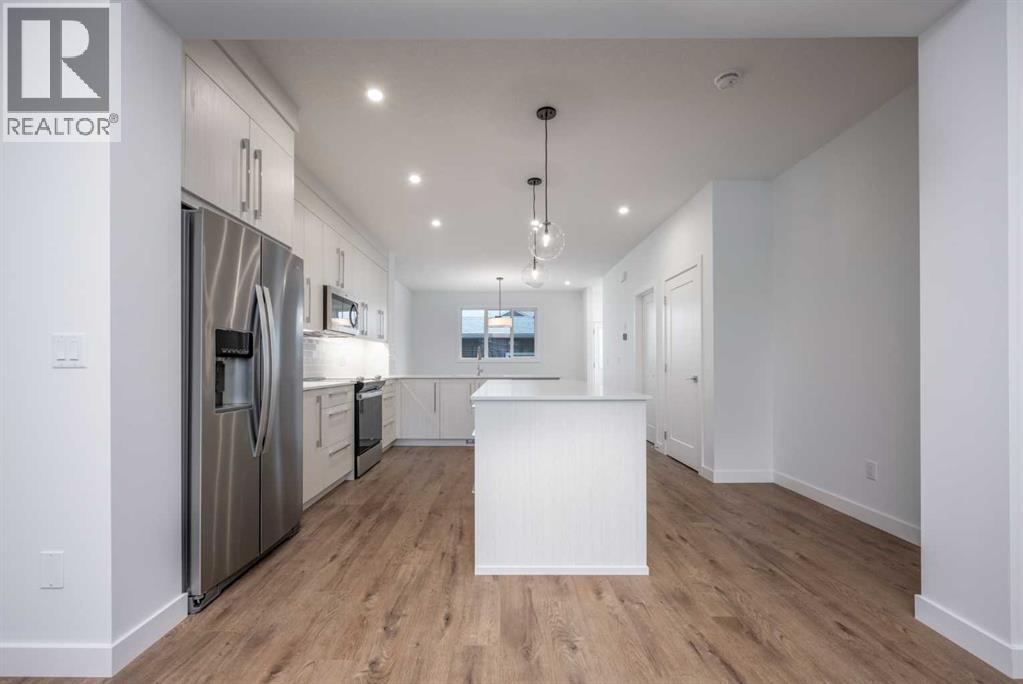 1020 West Lakeview Drive