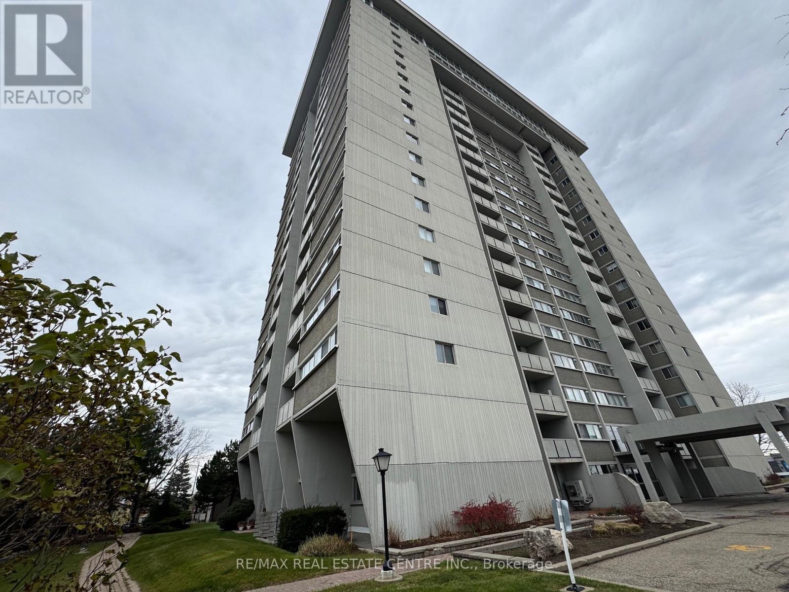 603 - 375 KING STREET N