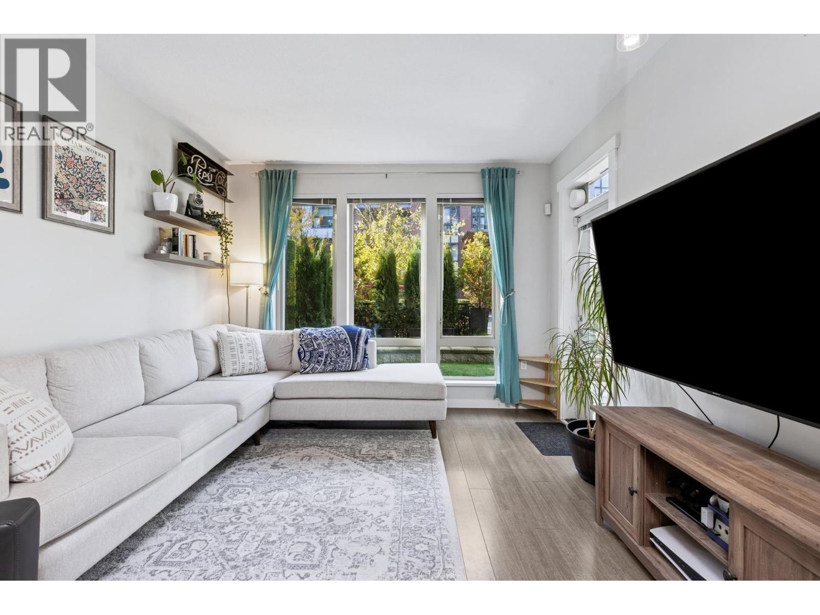 106 2632 LIBRARY LANE