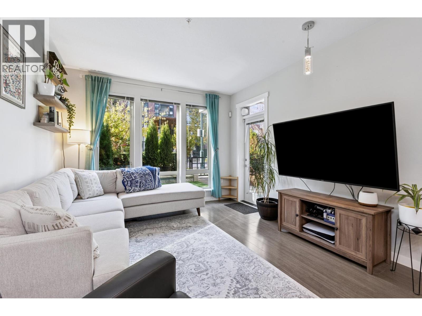 106 2632 LIBRARY LANE