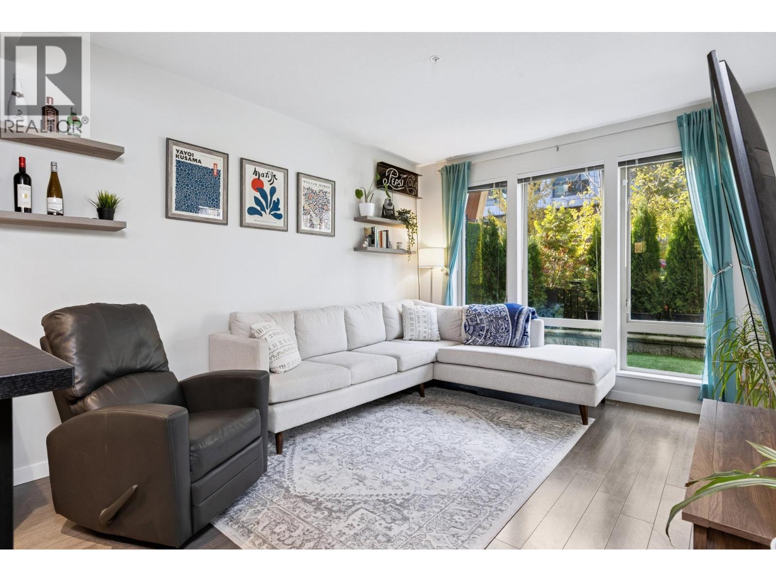 106 2632 LIBRARY LANE