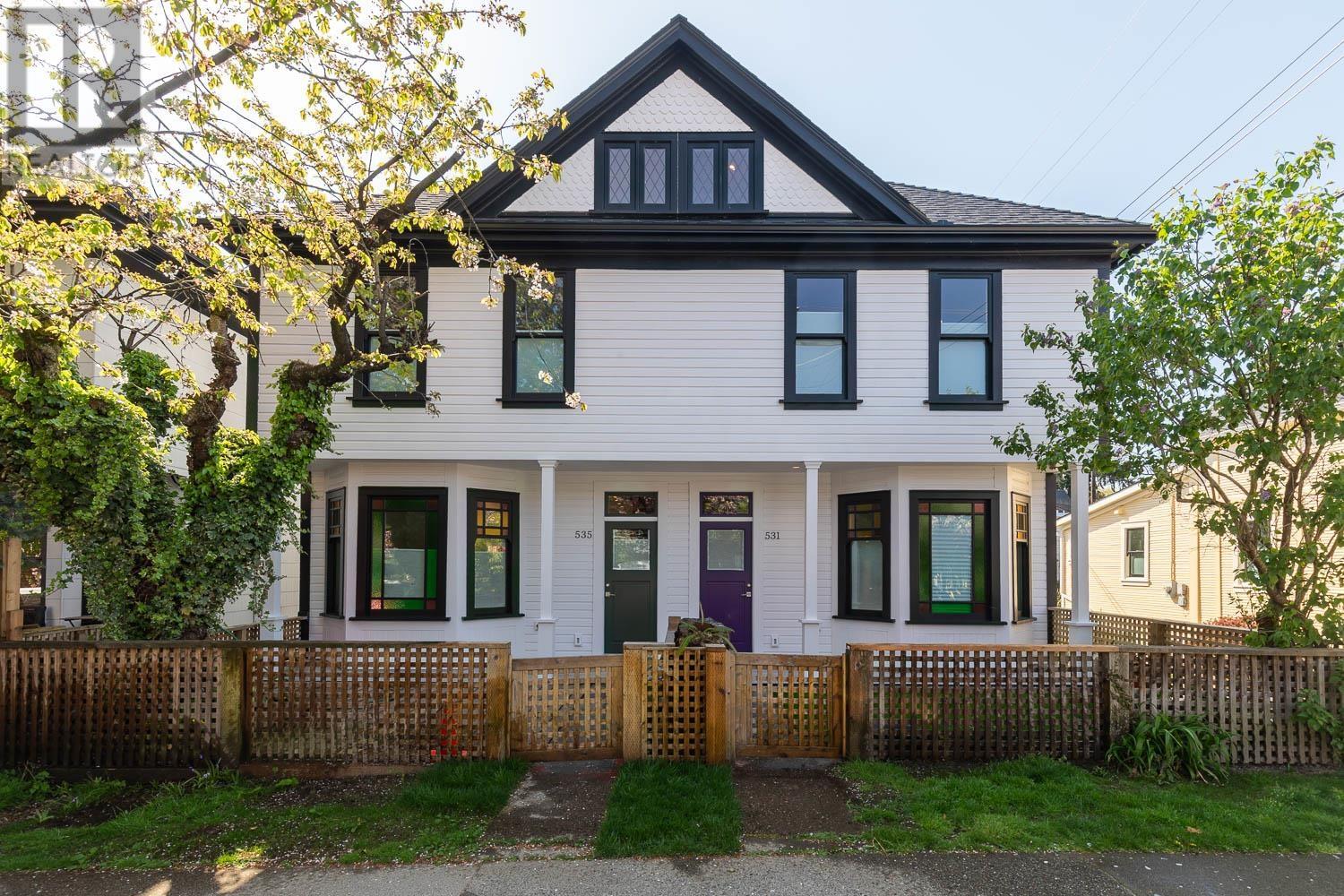795 KEEFER STREET