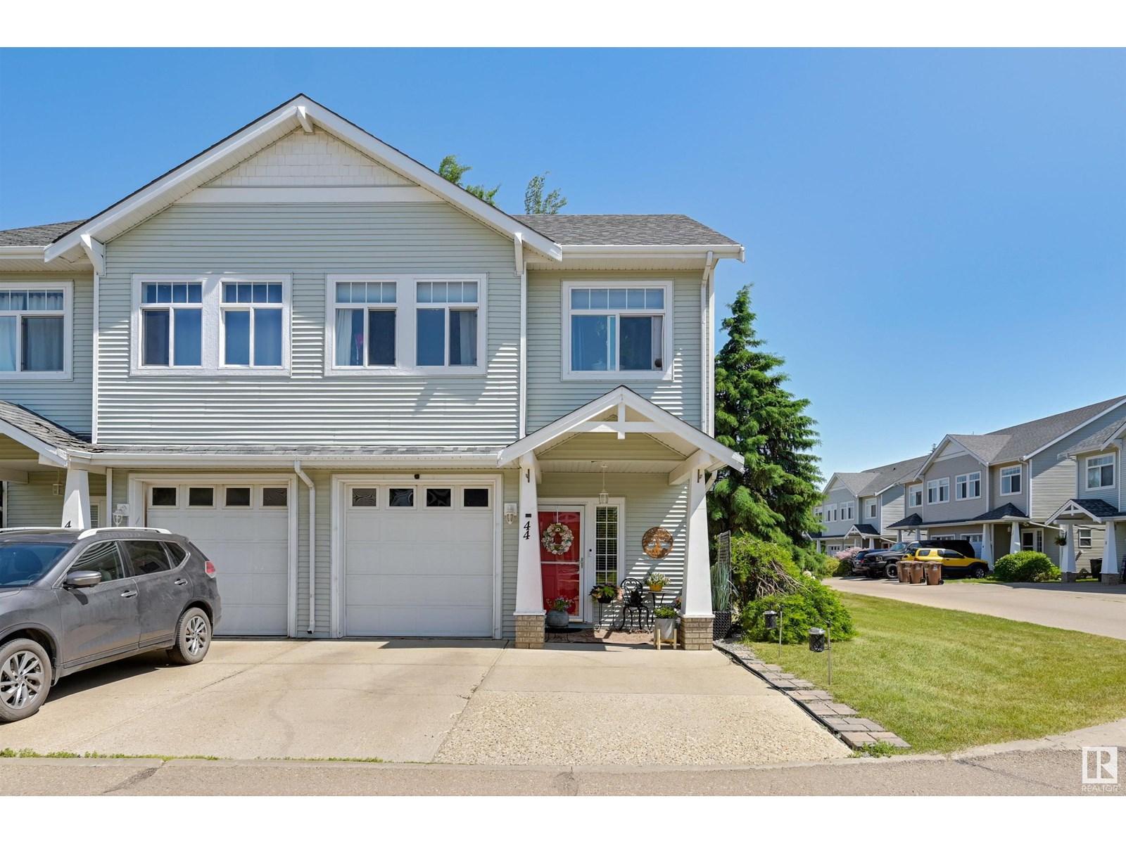 #44 200 Erin Ridge DR