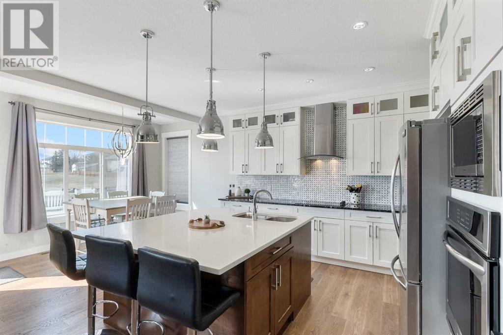 1121 Veterans Avenue