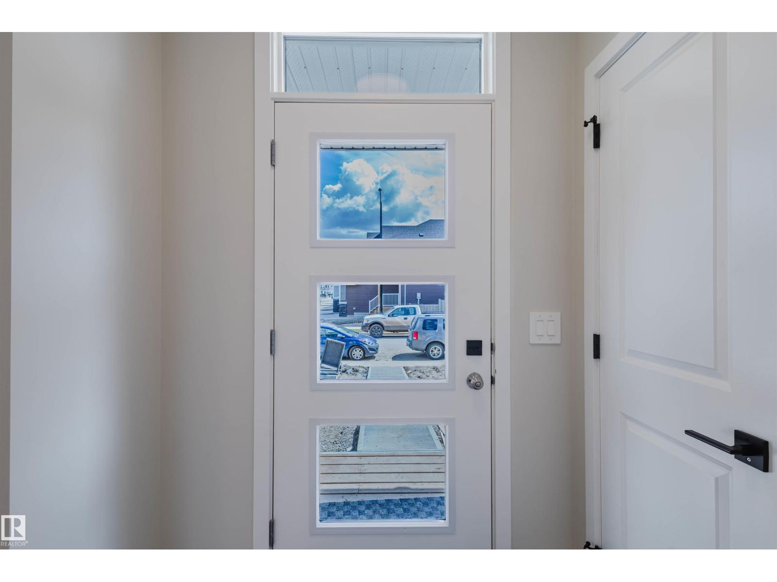 2114 CROSSBILL LN NW